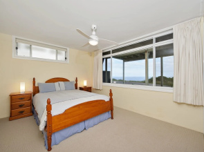 Ocean Retreat, 28 Pacific Street