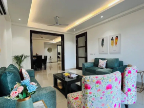 BluO 3BHK Golf Course Road Balcony Lift