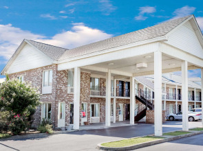 Days Inn by Wyndham Manning