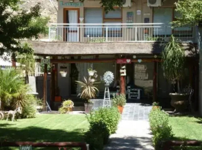 Springbok Apartments