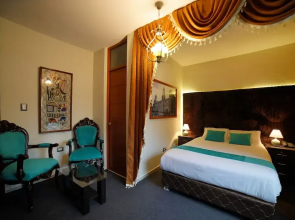 Gatsby Hotel Collection