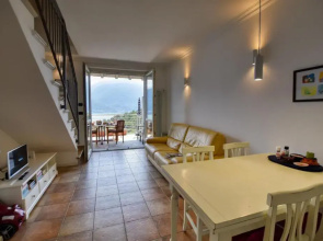 Bello Pianello 2-Bedroom Apartment