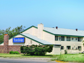 Travelodge by Wyndham Valleyfair Shakopee