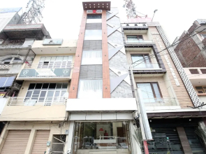 OYO Rooms Bus Stand Entry Gate