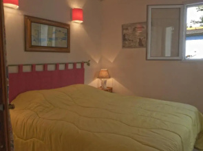 Maison Le Palais, 2 pièces, 4 personnes - FR-1-418-61