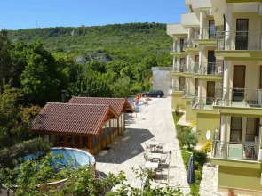 White Lagoon Beach Apartments