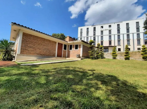 Hotel Sierra Norte Inn