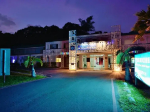 Chengching Lakeside Resort