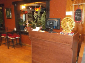 Gateway Lodge Bed & Breakfast