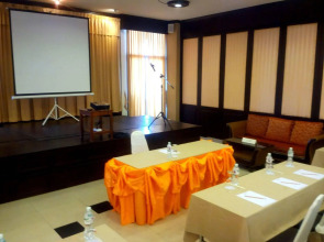 Phuphaya Resort Pattaya