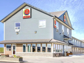 Super 8 Peace River Ab