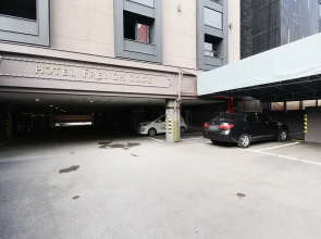 French Code Hotel