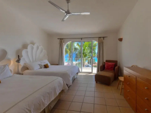 Family&Groups Steps from Beach, Villa Oceano, 4 BR