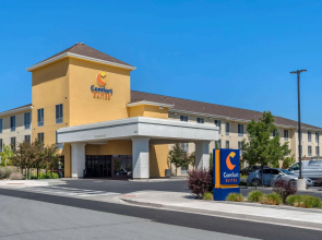 Comfort Suites Fernley