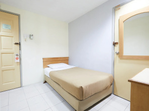 Tang City Hotel, Petaling Street, Merdeka PNB 118 Tower