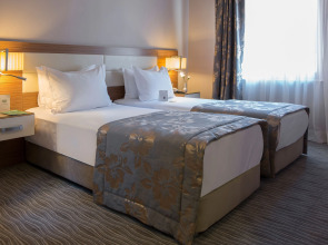 Yasmak Comfort Hotel