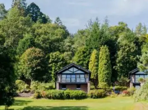 Cameron House Three Bedroom Hunting Lodge L48