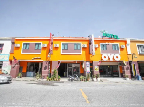 Lumut Hotel by OYO Rooms
