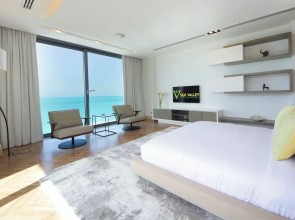 Overwater Luxury Retreat - Nurai Island