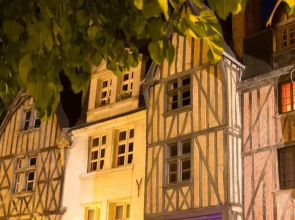 Les Carmes by Etape de Charme