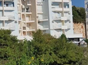 Ertis Apartments