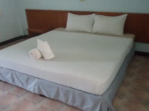 Orchard House Resort