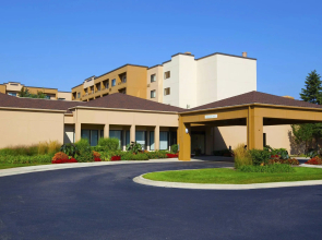Courtyard by Marriott Chicago O'Hare