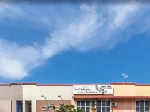 ZEN Rooms Nabil Nabila Motel