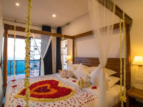 Olive Golden Ridge Resort