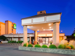 Quality Inn West Springfield