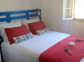 House with One Bedroom in Mafra, with Wonderful Mountain View, Pool Access, Enclosed Garden - 5 Km From the Beach