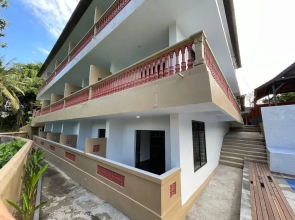 Rai Wood Carver and Homestay