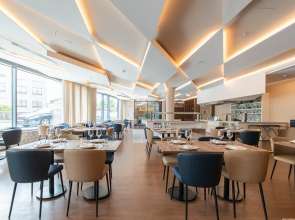 Jupiter Porto Hotel - Rooftop & Spa