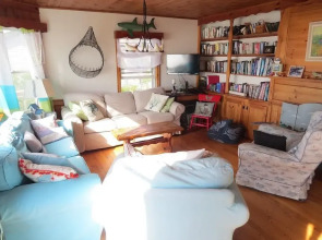 16 Flakeyard Way - Four Bedroom House