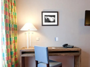 New Hotel Charlemagne