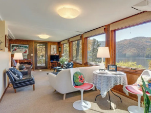 Casa Alcoa Mtn-view Apt Over Santeetlah Lake!