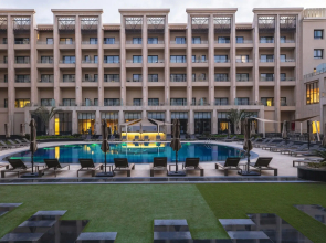 Triumph Luxury Hotel