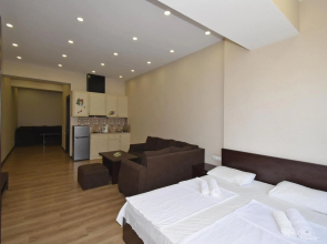 Residence North Avenue Teryan 8. 14 2