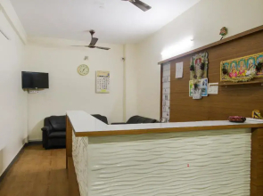 OYO Flagship 70326 Hotel HARI Palace