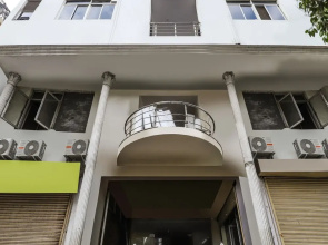 SilverKey Executive Stays 27892 Shanti Complex
