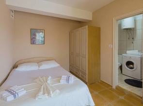 Adriatic Hill Apartments