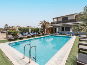 Havana 1 Sea and Pool Apartment