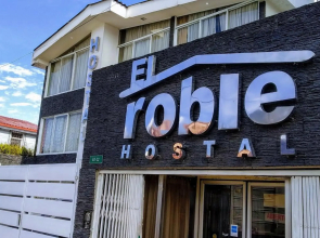 Hostal El Roble