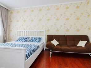 Family Apartments (Фэмили Апартментс) на улице Восточно-Кругликовская 18