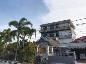 OYO 1918 Hotel Sera Indah