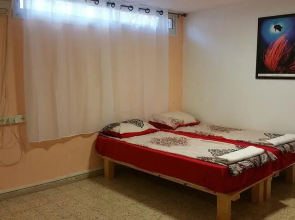 Ella's Home Guesthouse