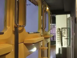 Simple Capsule Apartment