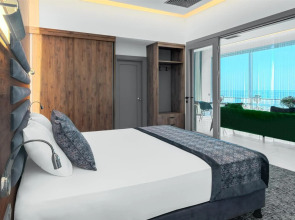 Riviera Zen Hotel Adult Only