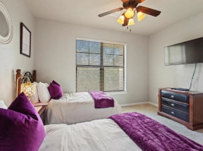 Beach Vibes @ Bella P Resort - 4 Bed Condo 4 Bedroom Apts