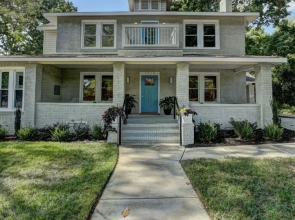 9 Bedroom, South Mint Street